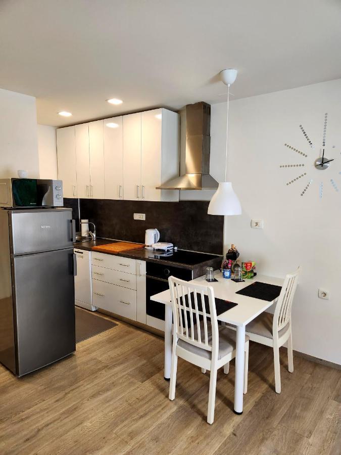 Studio Apartma V8 Maribor Buitenkant foto
